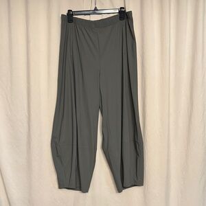 Ruti Wide Leg Pull-On Pants in Olive Green